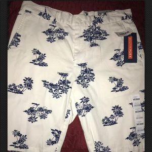 New old navy ultimate slim Mens White Shorts